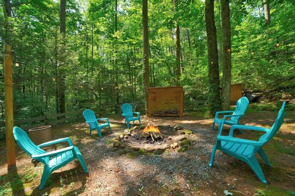 Bear Den Bungalow With Hot Tub Near Blue Ridge And Ellijay Luaran gambar